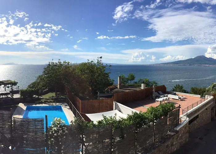 Bikini On Sorrento Coast Villa *